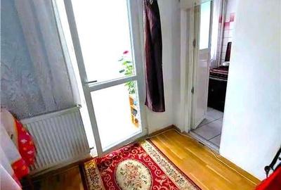 Garsoniera Arad zona Micalaca confort 1 - 2