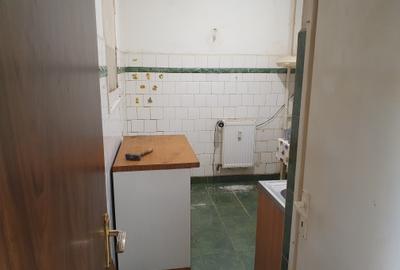 Apartament cu 2 camere decomandat în Drumul Taberei - 10
