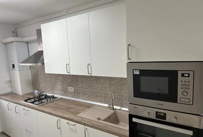Apartament cu 3 camere decomandat în Titan - 9