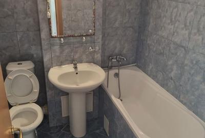 Garsonieră decomandată în Central - 7