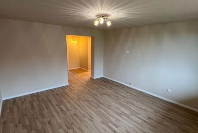 Apartament cu 3 camere decomandat în Burdea - 9