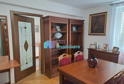 Apartament cu 2 camere zona centrala renovat recent - 6