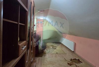 Casa cu etaj deosebita in Chisineu-Cris - un camin creat cu suflet - 35