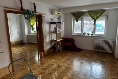 Apartament cu 4 camere decomandat în Decebal - 4