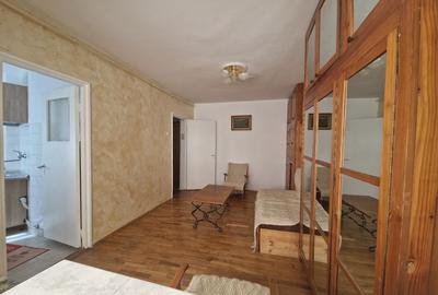 Garsoniera de Inchiriat,  zona Racadau - 8