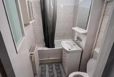 Garsonieră semidecomandată în 9 Mai