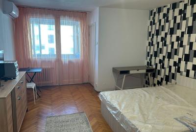 Garsonieră semidecomandată în Titan - 16