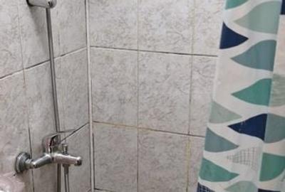 Doua corpuri de casa in curte comuna bd Marasesti - 8