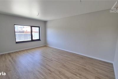 Casă cu 4 camere cu Teren 375 Mp în Rediu