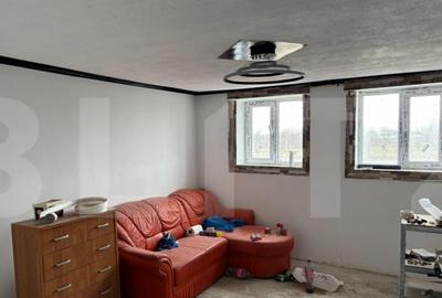 Casă cu 4 camere cu Teren 1512 Mp în Tisa - 1