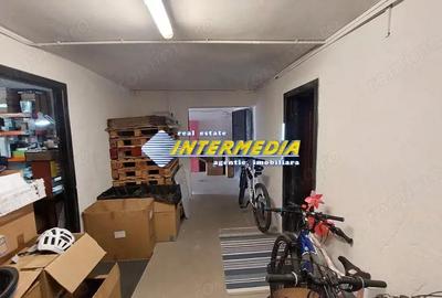 Spatiu comercial - briouri/depozit de inchiriat zona Ampoi 3 - 2