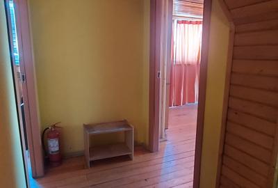 BARBU VACARESCU-LACUL TEI vila 7 camere - 9