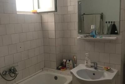 Apartament cu 3 camere decomandat în Dacia - 6