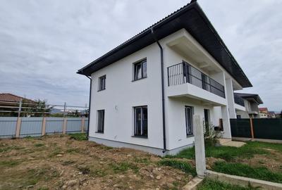 Casa tip Duplex de vanzare, 4 camere,Sasar, Baia Mare Casa tip Duplex de vanzare, 4 camere,Sasar, Baia Mare - 1