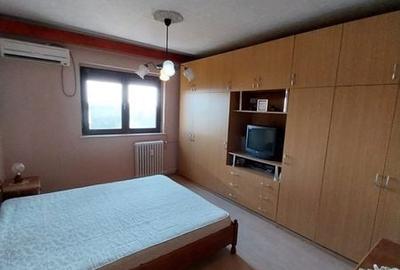 Apartament cu 3 camere semidecomandat în Micălaca - 3