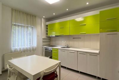 Apartament cu 3 camere decomandat, mobilat în Băneasa - 8