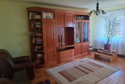 Apartament cu 3 camere decomandat în George Enescu - 1