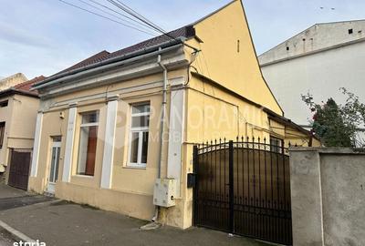 Casă cu 2 camere cu Canalizare în Central - 2