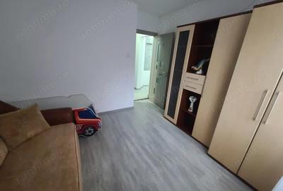 Apartament cu 3 camere decomandat în Tudor - 1