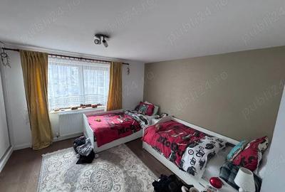 Casă cu 4 camere în Central - 10