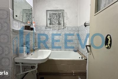Apartament cu 3 camere semidecomandat în Central - 6