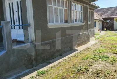Casă cu 4 camere cu Teren 1300 Mp în Mihalț - 1