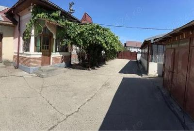 Casă cu Teren 2000 Mp în Central