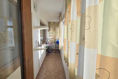 Apartament cu 3 camere decomandat în Dunărea - 4