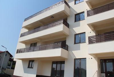 Apartament cu 3 camere decomandat în Pipera
