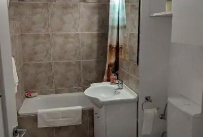 Garsonieră decomandată în Șagului