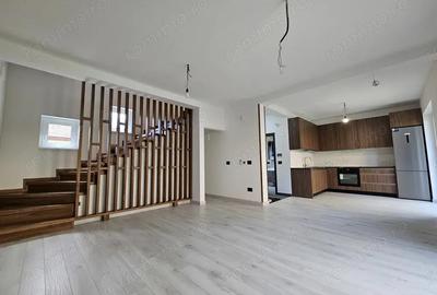 Casă cu 5 camere cu Teren 210 Mp în Șagului