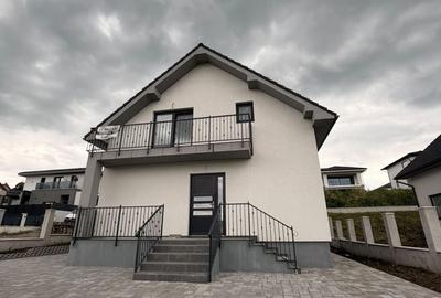Casă cu 4 camere în Corunca - 5