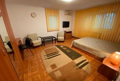 Garsonieră decomandată în Unirii - 3