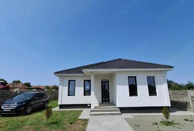 COMISION 0% | Casa Individuala | Comuna Padureni | 4 Camere - 3