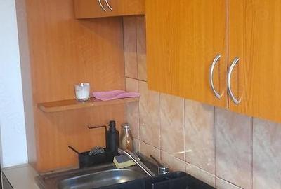 Apartament cu 2 camere decomandat în Ostroveni - 9