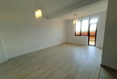 Casă cu 4 camere cu Canalizare în Haliu - 1