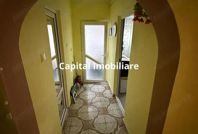 De vanzare apartament 1 camera decomandat Micro 14, zona Viaduct - 2