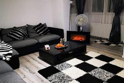 Apartament cu 4 camere decomandat în Central - 1
