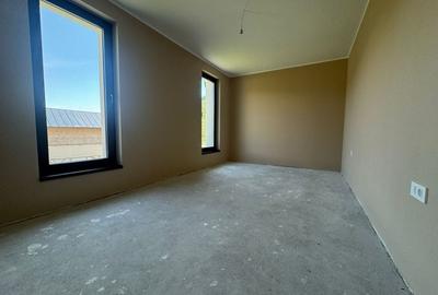 0% comision Casa individuala P+E+Pod-1000 mp teren - sat Pata - 23