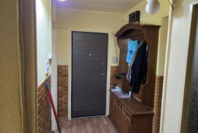 Apartament cu 3 camere decomandat în Vitrometan - 6