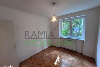 Apartament cu 3 camere decomandat în Dârste - 7