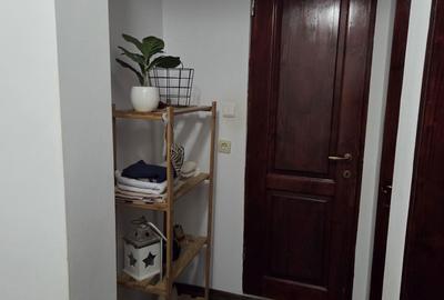 Apartament cu 3 camere decomandat în Trivale