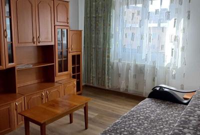 Garsonieră decomandată în Câlnic - 1