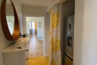 Apartament cu 2 camere semidecomandat în Tineretului