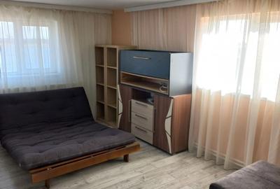 Casă cu 3 camere cu Teren 1000 Mp în Central - 2