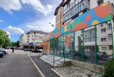 Spațiu comercial, de 115 mp, în Central - 8