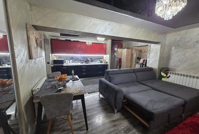 Apartament cu 2 camere decomandat, mobilat în Vărsătura - 4