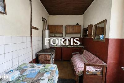 Casă cu 4 camere cu Teren 772 Mp în Șinca - 2