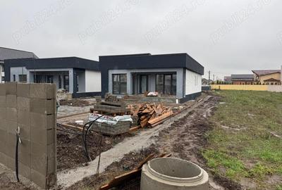 Casă cu 4 camere în Strejnicu