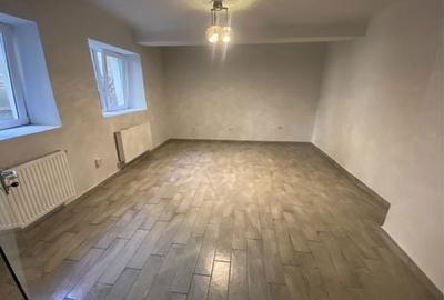 Apartament cu 2 camere în Dosu Bricii
